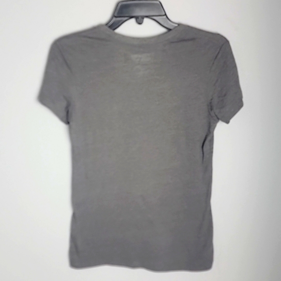 Women's New York Giants Shirts - Picture 4 of 4